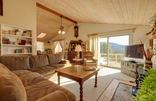 Secluded Mountain Hideaway < 8 Miles to Bass Lake! - Foto 6