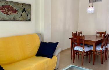 Apt Familiar con vistas al mar - Foto 9