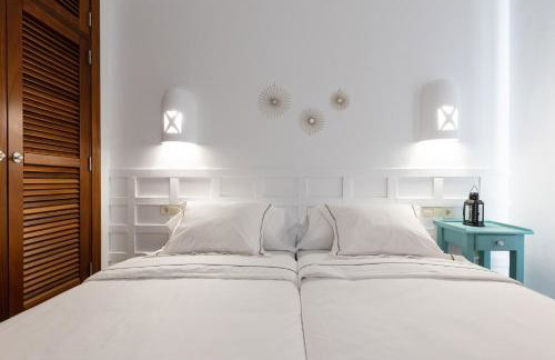 Villa Mo Luxury Heated Pool - Photo 14