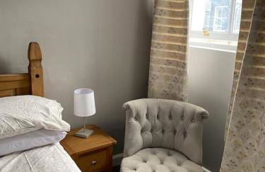 The flat at the crooked house - Foto 10