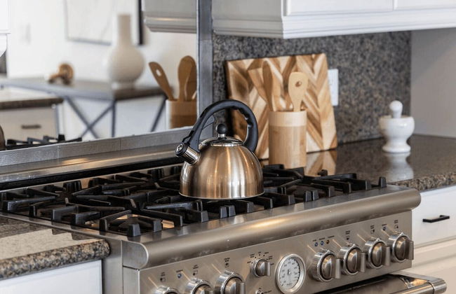 Castlewood by Avantstay Malibu Cliffside + View - Photo 55