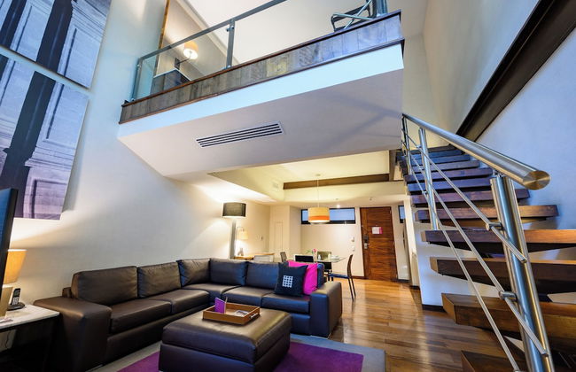 Las Suites Campos Eliseos - Foto 13