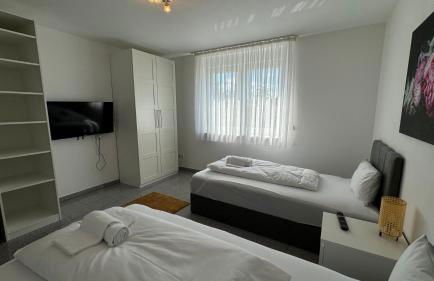 Moderne Wohnung für bis zu 8 Personen mit großem Balkon - Foto 8