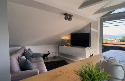 ARYVE® Boutique-Ferienvilla mit Meerblick, Pool und Design-Interieur in Bribir - Foto 27