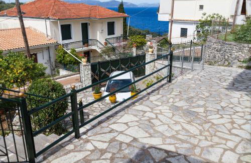Konstas Stone Island House in Meganisi - Photo 41