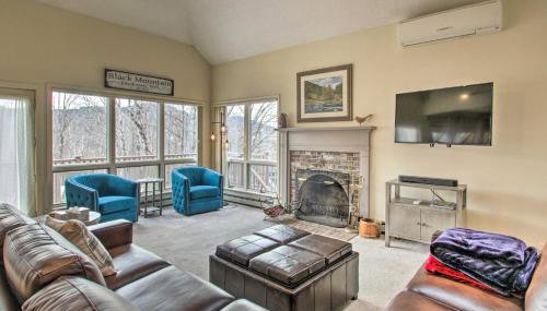 Spacious Ski-inandOut Black Mountain Home with Deck! - Foto 4