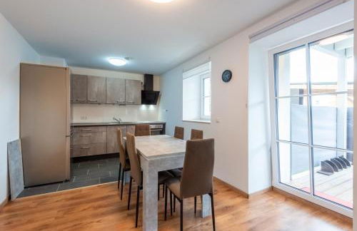 Moderne Ferienwohnung Maria Legoland 70m2 & Moderne Monteurzimmer 80m2 - 2-12 Gäste - Photo 46