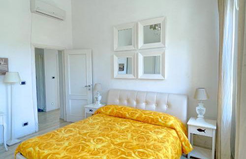 LUNA SUL PORTO Seaview Apartment - Bright and Spacious Flat in Central Nettuno, Steps from the Marina, Beaches, and Train Station - Photo 18