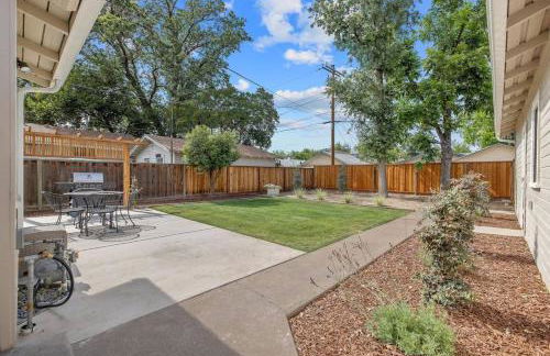 2 bed, 2 bath, historic beauty, walk downtown - Foto 57