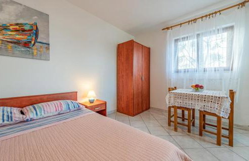 Stunning Apartment In Kustici With House Sea View - Foto 4