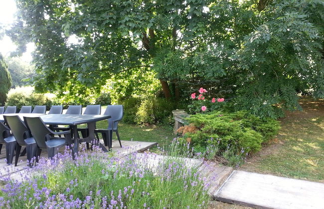 Spacious Holiday Home With Private Garden - Foto 14