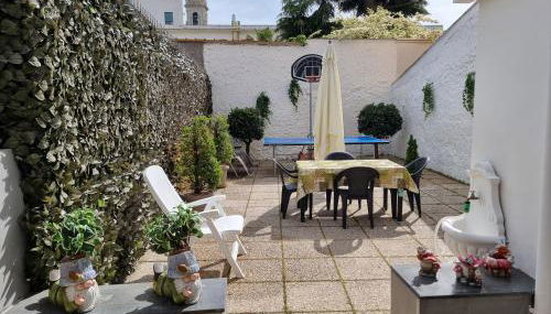 Miriam's House Pompei - Foto 3, Garden, sunbed