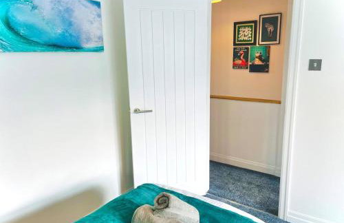 Ideal 4 Bed Home sleeps 7 Nr Middlebrook Stadium - Foto 60