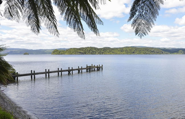 Lakefront Holiday Home - Foto 15