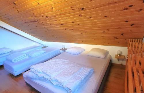 Maison calme avec jardin, 3 chambres, cheminée proche station de ski - FR-1-393-151 - Foto 13