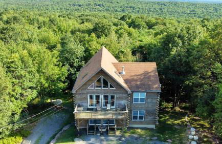 Secluded Retreat near Ski Resorts, Hot Tub, BBQ - Foto 3