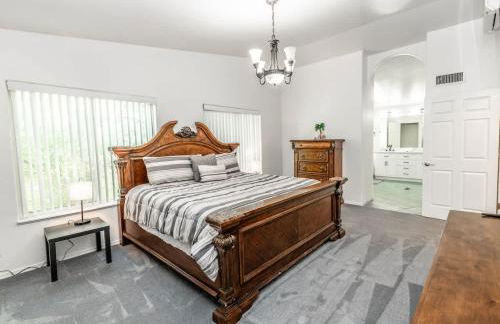 Large Family Home with Game Room - Foto 16