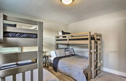 Bend Home with Patio and Fire Pits Less Than 3 Mi to Dtwn - Foto 23