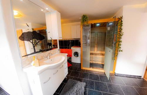 Yello Homes - Gemütliche und luxuriöse Wohnung - mit Sauna, Garten, und Heimkino für 6 Personen - Foto 33