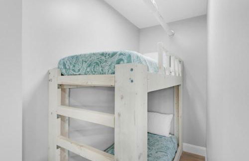 Enclave 201b- Two Pina Coladas - Foto 47