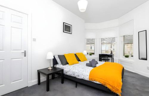 5 Individual Beds - Free Parking - Foto 3