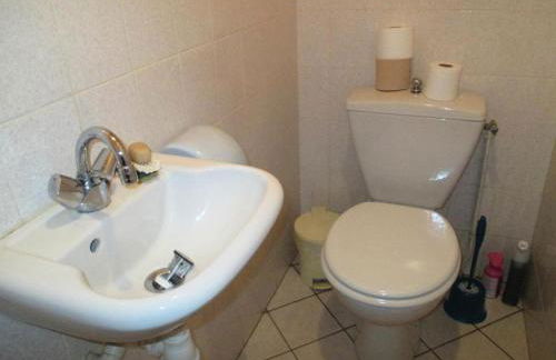 Gîte de France à Marcillac la Croisille 3 épis - Gîte de France 8 personnes MAE-6424 - Foto 13