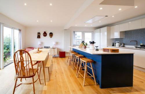 Rivermead Beach House -Modern beach house with indoor pool - Foto 15