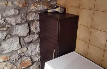 Traditional Stone Cottage in Palio Elatohori - Foto 8