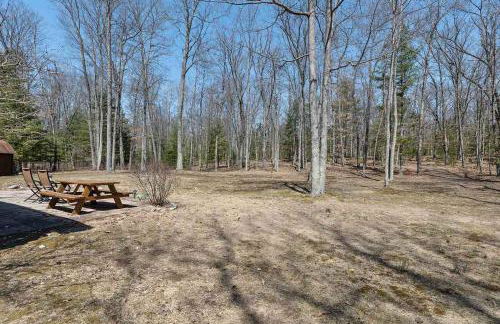 Cozy 3-Bedroom Retreat in Manistee - Foto 31