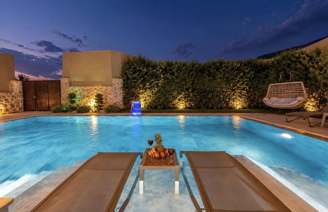 Luxury 4-bed Villa With Private Pool and Jacuzzi - Foto 32