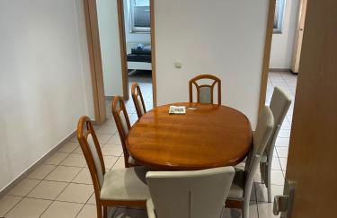 3 Schlafzimmer, Wohnzimmer, Küche, Bad, Terrasse, Parkplatz - Foto 16