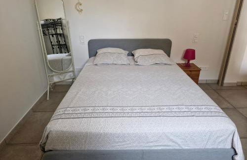 Petite maison meublée entre Avignon et Carpentras - Foto 8