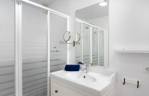 Apartment First Line Arena Beach by Interhome - Photo 14