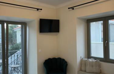 Aesthesis Arxontiko Luxury Rooms - Photo 17