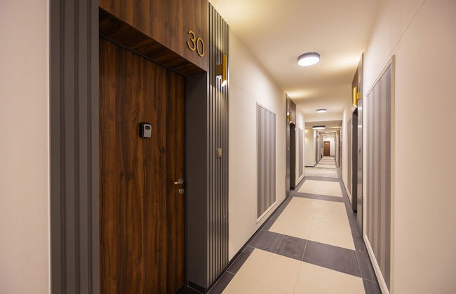 Luxurious Grey Apartment by Renters - Foto 36