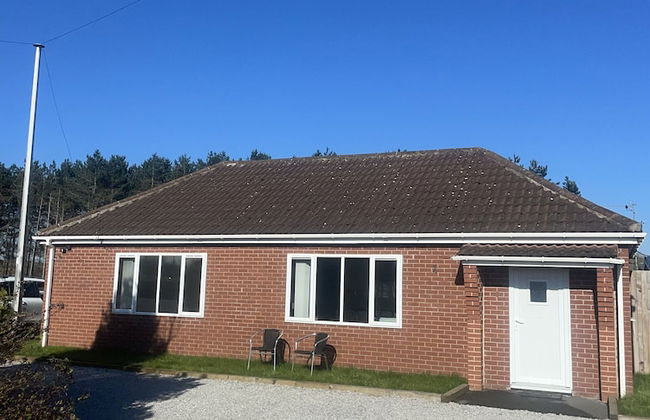 Beautiful 3-bed Bungalow in Bawtry Doncaster - Photo 15