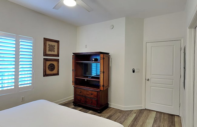 Beach Resort by Southern Vacation Rentals - Photo 13