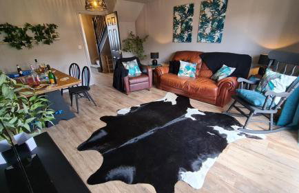 The Farrier's 3 bedroom comfy and cosy bolt hold close to Cannock town centre - Foto 11