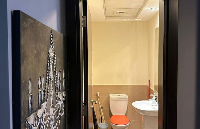 Luxurious 1 Bedroom Apartment in Red Residency Sport City Dubai - Photo 9