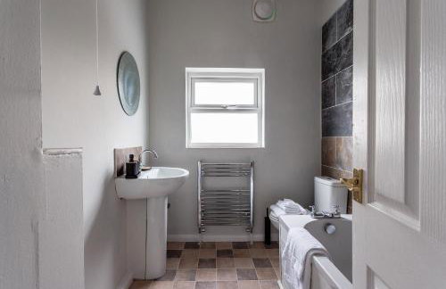 Stanley House - Family & Contractor Stay - Foto 26