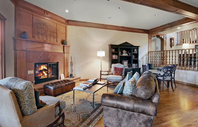 Arrowhead Village Condo - 206 Seasons Lodge - Photo 12