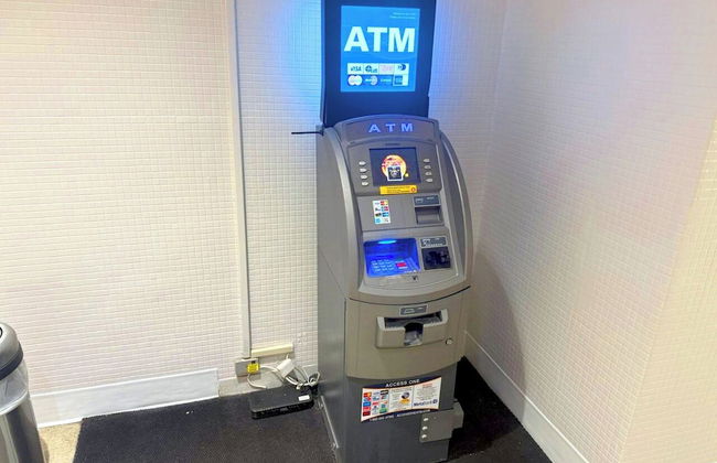 Fantastic 2BR Condo with Gym - Photo 44