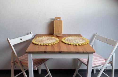 Holziges Dachgeschoss-Apartment - Foto 2