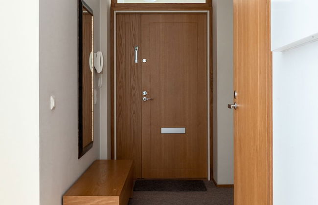 2ndhomes Deluxe 2BR Apt w Sauna&Balcony - Foto 2