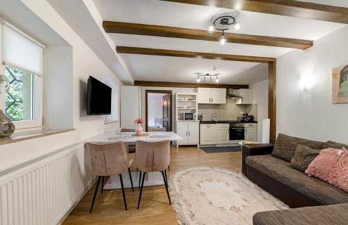 Green House - Photo 2