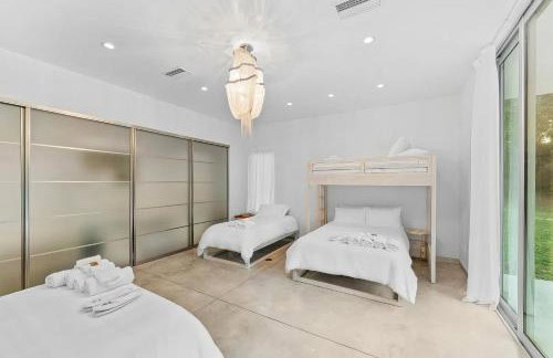 Floral City Oasis - Pool, BBQ Area & Forest View - Foto 9