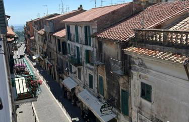 La vista sulla Piazza - Foto 13