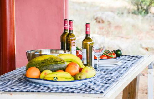 Awesome Home In Estepa With Kitchenette - Photo 22