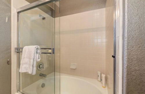 Elegant Natomas Town-home For Business Travelers - Foto 23