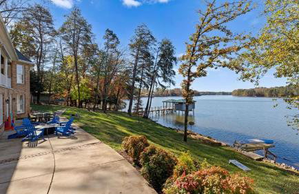 Sunset Pointe by Avantstay Waterfront, Beach, Fire Pit Sleeps 14 5bdr 4BA - Foto 32